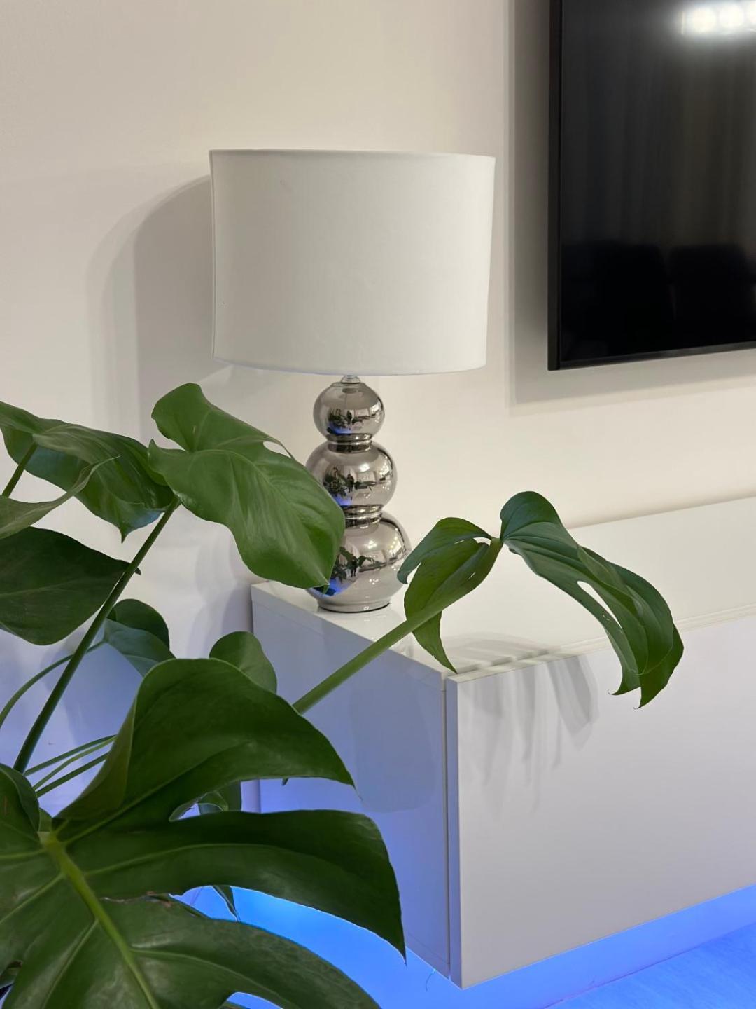 Klimatizovany Apartmanovy Dom S Virivkou, 9A Senec Luaran gambar