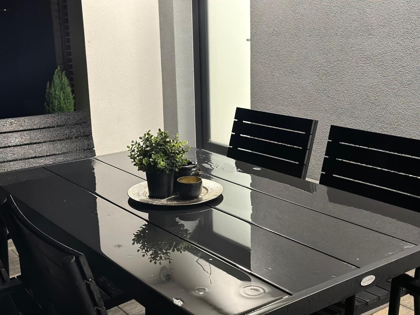 Klimatizovany Apartmanovy Dom S Virivkou, 9A Senec Luaran gambar